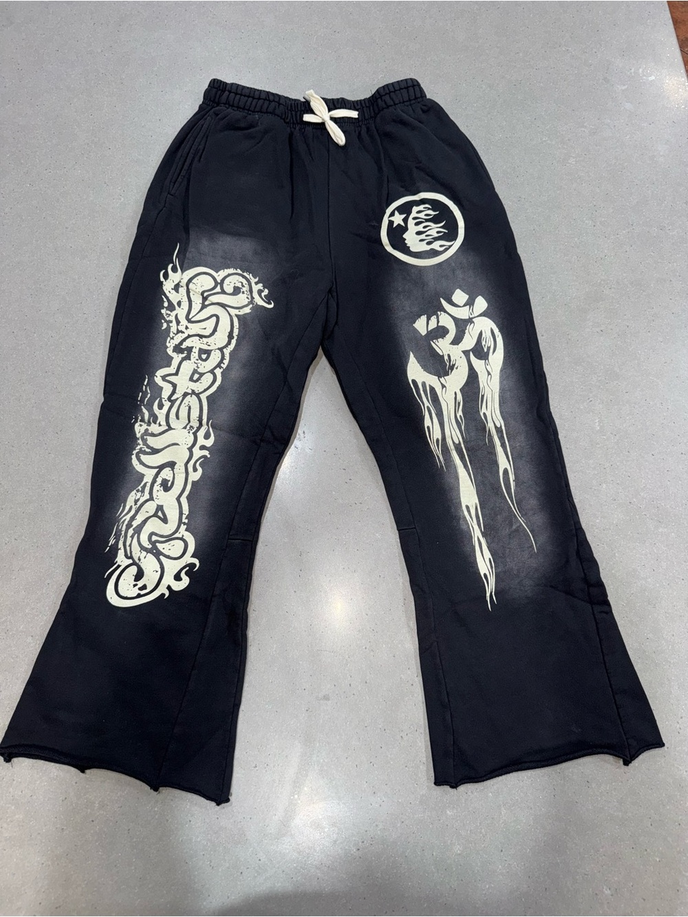 Men's Black Flared Hellstar Graphic Flame Print Sweatpants
